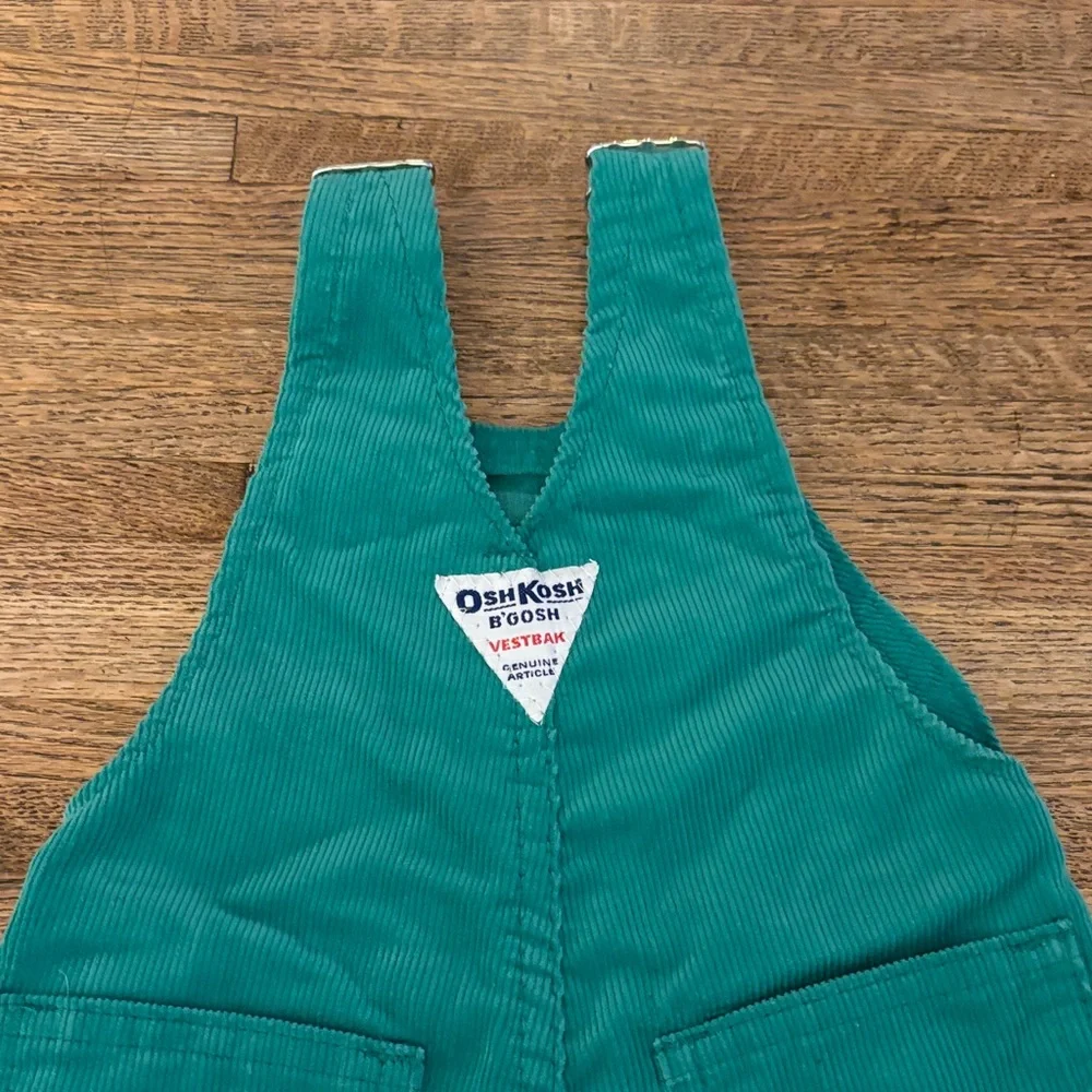 Vintage OshKosh B'gosh Kids Green  Corduroy Overalls Sz 6/9 Months - Picture 6 of 10